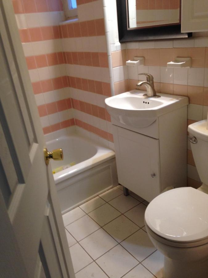 Montreal Accommodation Near Downtown المظهر الخارجي الصورة