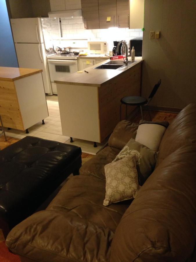 Montreal Accommodation Near Downtown المظهر الخارجي الصورة