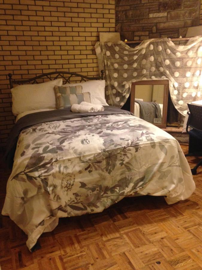 Montreal Accommodation Near Downtown المظهر الخارجي الصورة