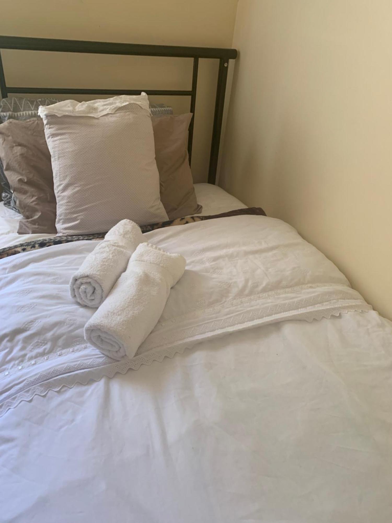 Montreal Accommodation Near Downtown المظهر الخارجي الصورة